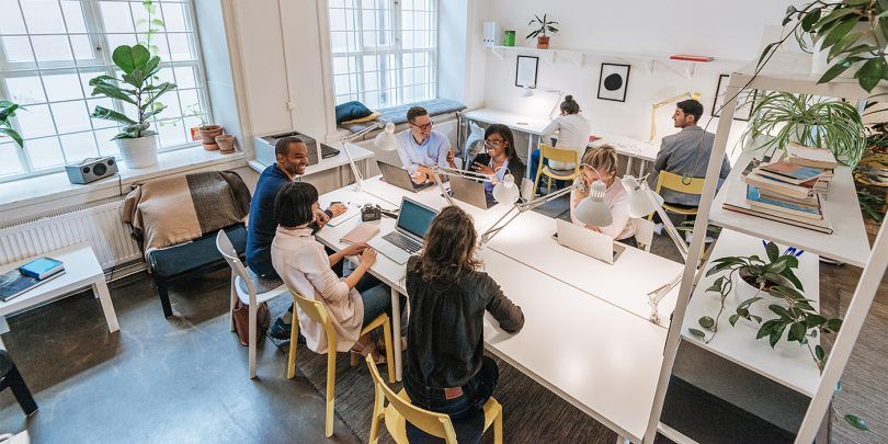 People_Laptops_Table